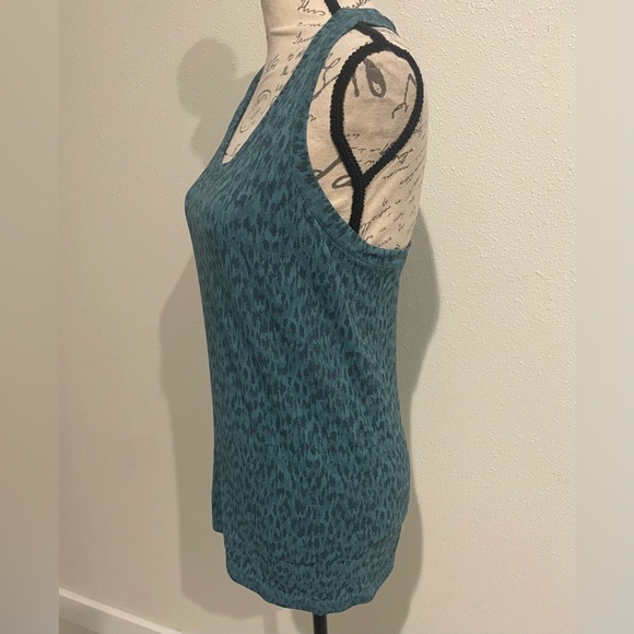 Athleta Blue Sleeveless Scoop Neck Top - Picture 4 of 6
